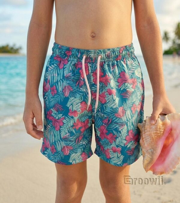 Hibiscus Breeze Kids' Swim Shorts P216 شورت سباحة للأطفال بنقشة زهور الهيبسكوس