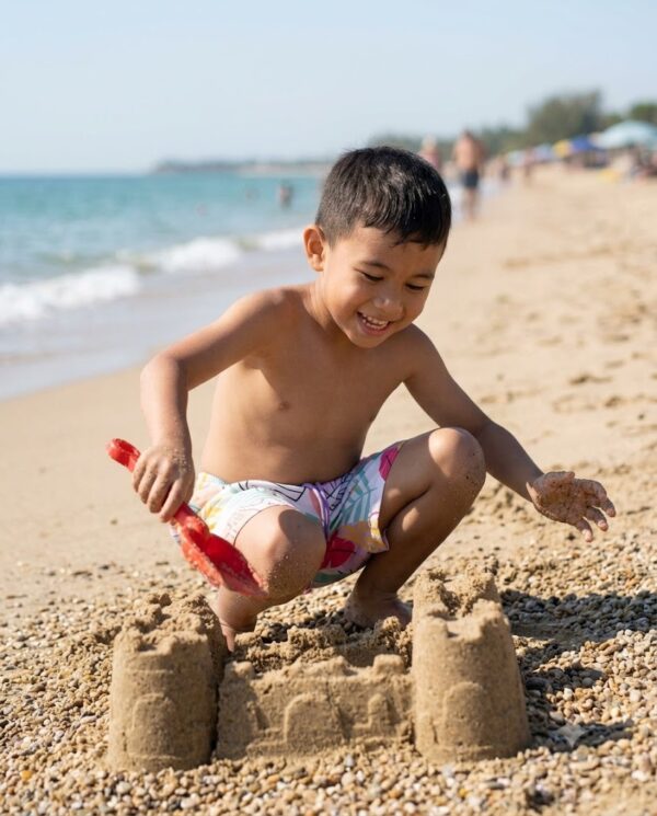 Tropical Monstera Kids Swim Shorts P129 مايوه بطبعة المونسيرا للأطفال